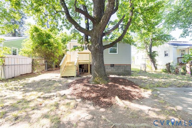 1302 Mt Erin Dr, Richmond, VA 23231
