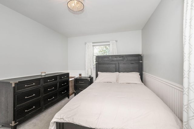 8444 Village Drive, Florence, KY 41042