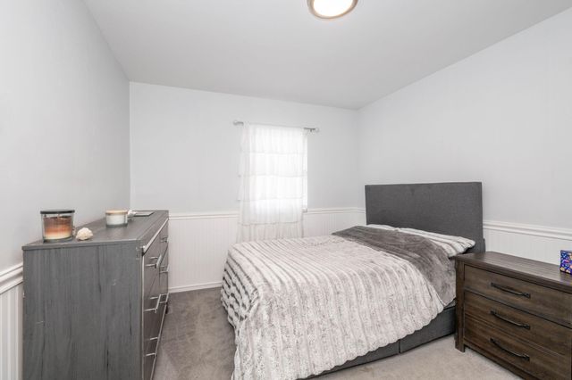 8444 Village Drive, Florence, KY 41042