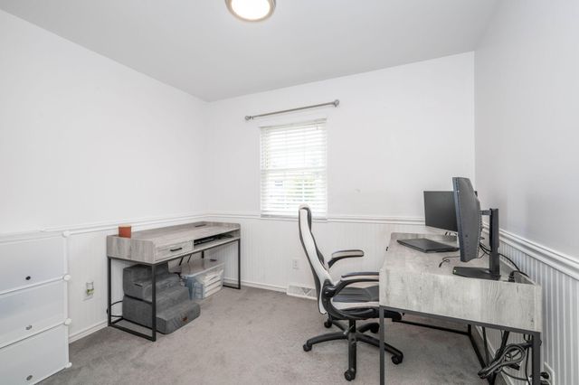 8444 Village Drive, Florence, KY 41042