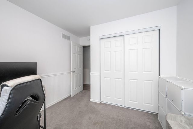 8444 Village Drive, Florence, KY 41042