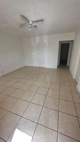 651 NW 42nd Ct 103, Deerfield Beach, FL 33064