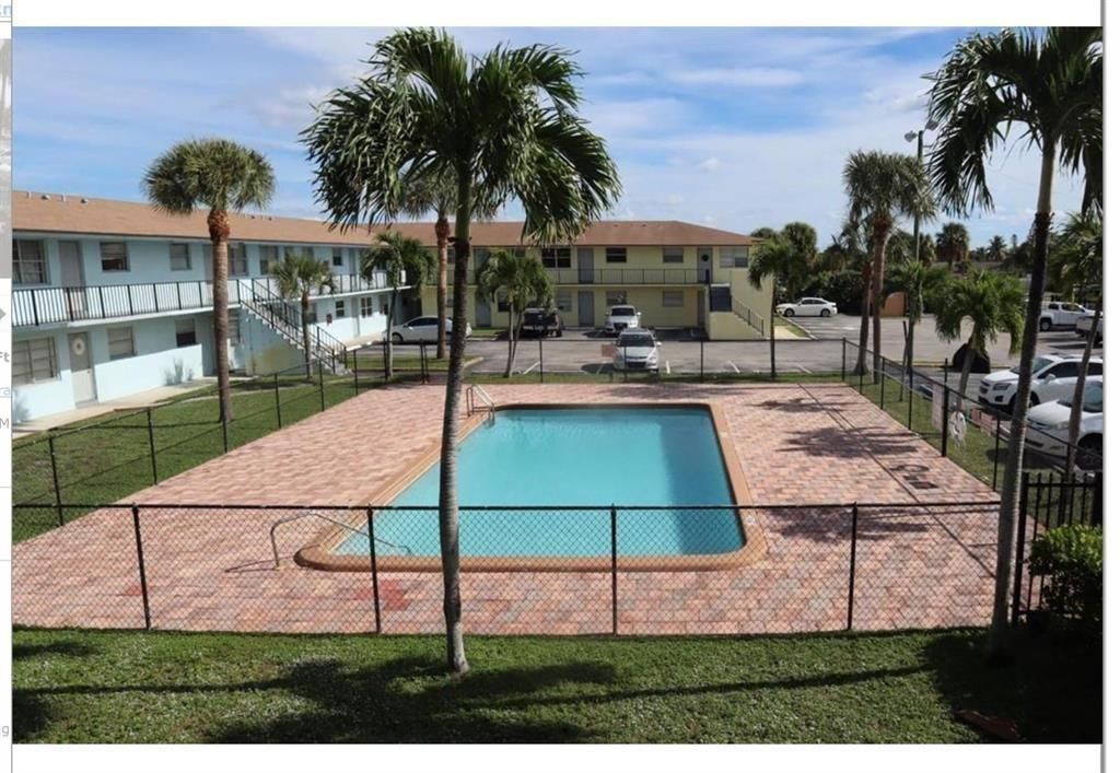 651 NW 42nd Ct 103, Deerfield Beach, FL 33064