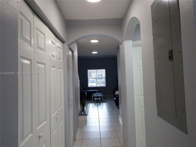 4943 Leeward Ln 3204, Dania Beach, FL 33312