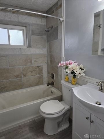 4324 Owens Drive, Dayton, OH 45406