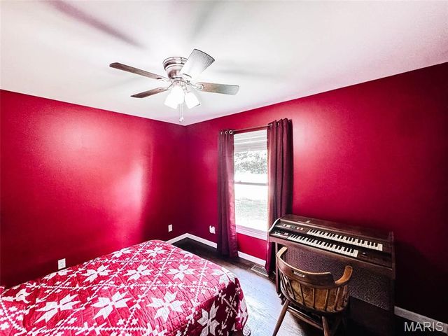 2610 Marsh Avenue, Hannibal, MO 63401