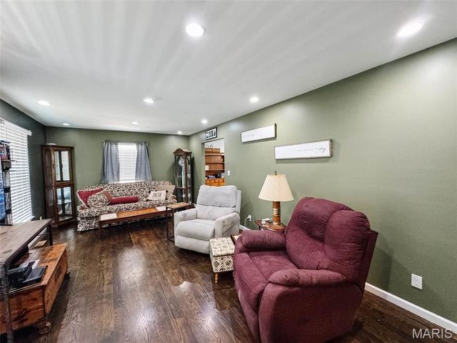 2610 Marsh Avenue, Hannibal, MO 63401