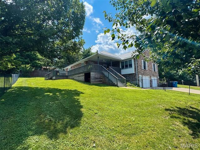 2610 Marsh Avenue, Hannibal, MO 63401