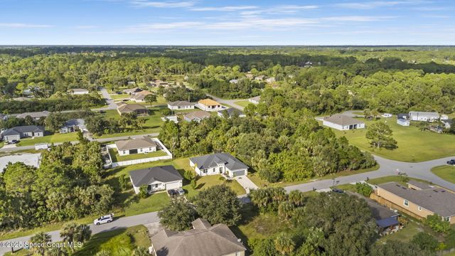 1849 Bermuda Court NW, Palm Bay, FL 32907