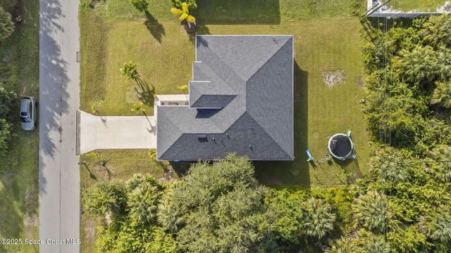 1849 Bermuda Court NW, Palm Bay, FL 32907
