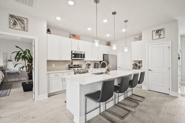 1849 Bermuda Court NW, Palm Bay, FL 32907
