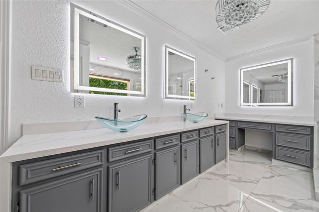 10703 Jaycreek Drive, Houston, TX 77070
