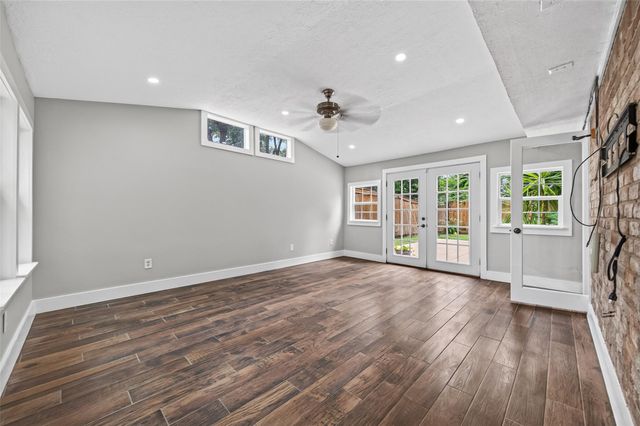 10703 Jaycreek Drive, Houston, TX 77070