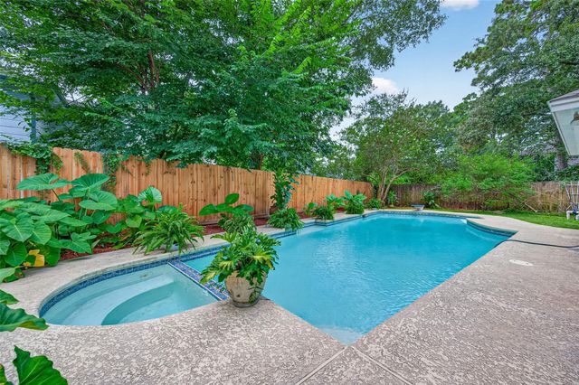 10703 Jaycreek Drive, Houston, TX 77070