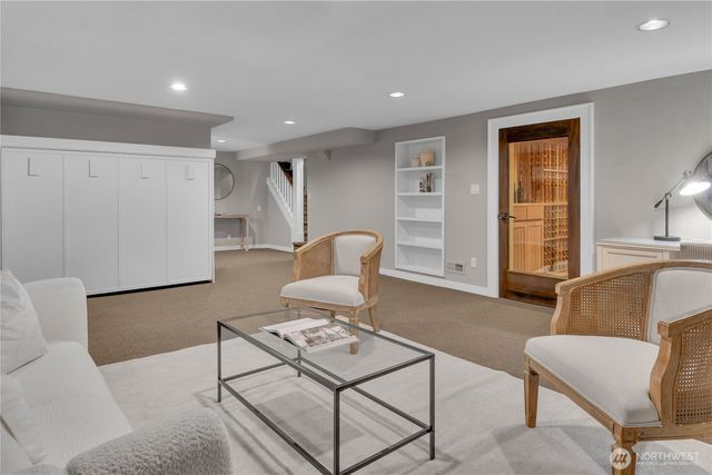 110 Smith Street, Seattle, WA 98109