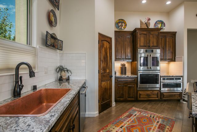 7 Anasazi Meadows Court, Placitas, NM 87043