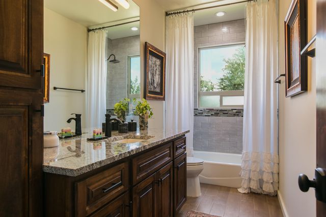 7 Anasazi Meadows Court, Placitas, NM 87043