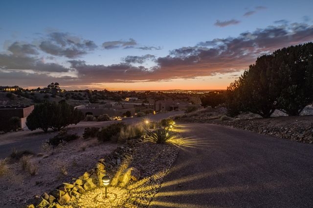 7 Anasazi Meadows Court, Placitas, NM 87043