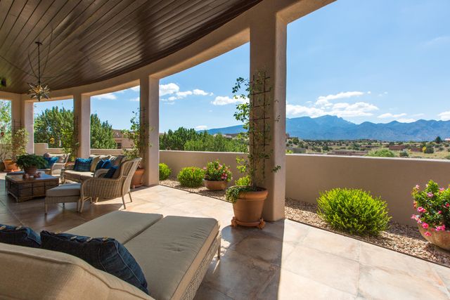 7 Anasazi Meadows Court, Placitas, NM 87043