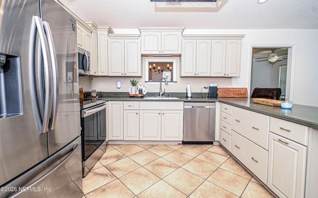 11485 PEACOCK CREEK Road, Glen St. Mary, FL 32040