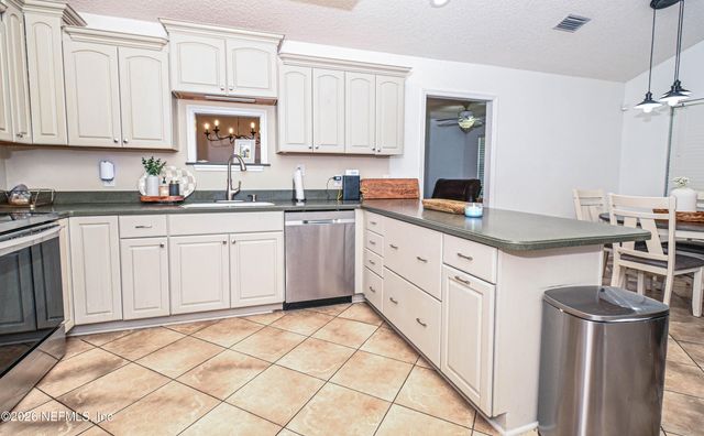 11485 PEACOCK CREEK Road, Glen St. Mary, FL 32040