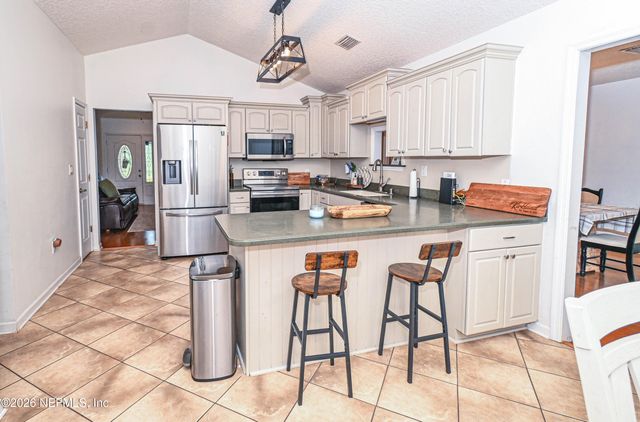 11485 PEACOCK CREEK Road, Glen St. Mary, FL 32040