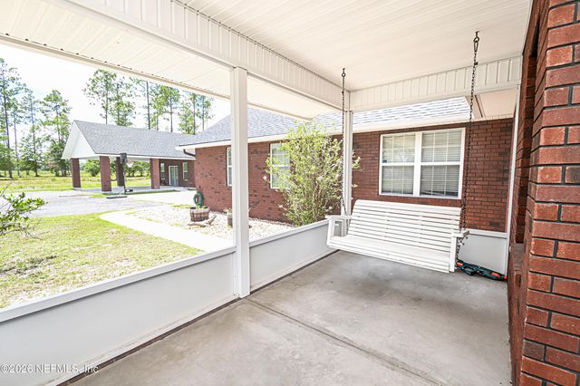 11485 PEACOCK CREEK Road, Glen St. Mary, FL 32040