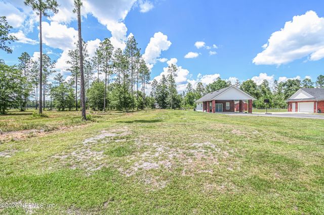 11485 PEACOCK CREEK Road, Glen St. Mary, FL 32040