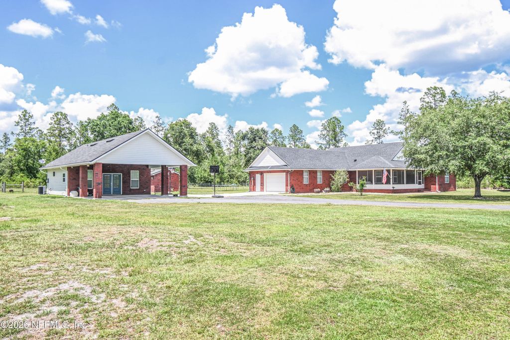 11485 PEACOCK CREEK Road, Glen St. Mary, FL 32040