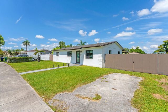 30624 SW 152nd Ct, Homestead, FL 33033