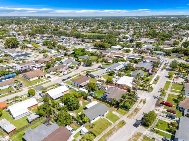 30624 SW 152nd Ct, Homestead, FL 33033