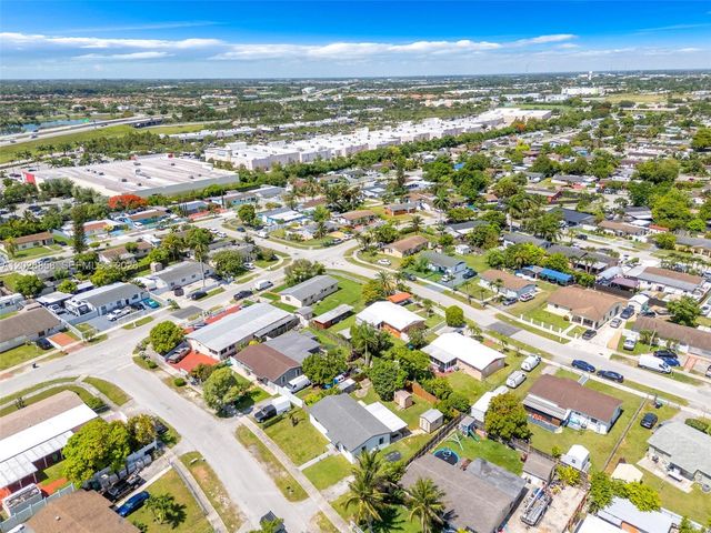 30624 SW 152nd Ct, Homestead, FL 33033