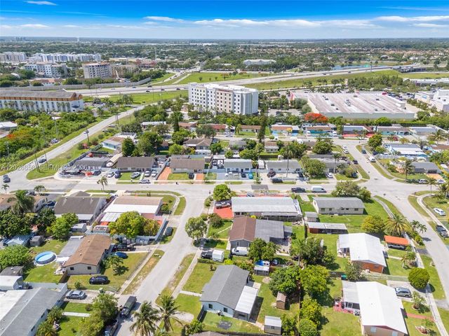 30624 SW 152nd Ct, Homestead, FL 33033