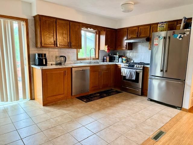 8234 109th Place N, Champlin, MN 55316