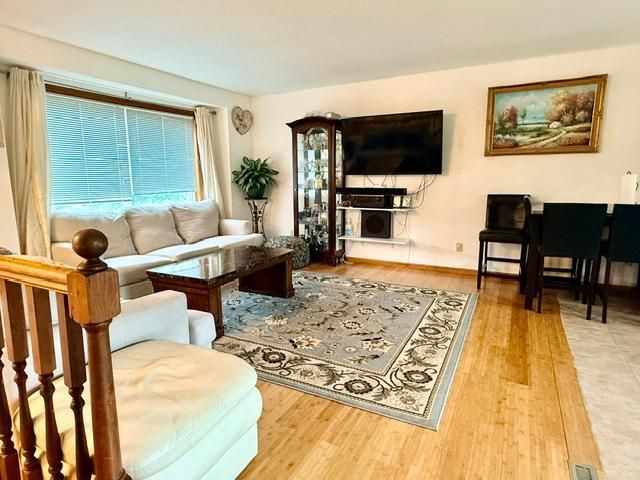 8234 109th Place N, Champlin, MN 55316