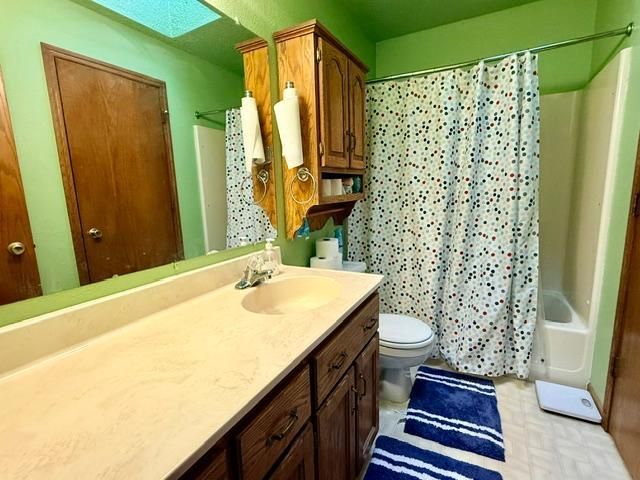 8234 109th Place N, Champlin, MN 55316