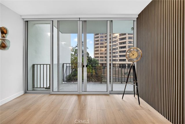 10433 Wilshire Boulevard 202, Los Angeles, CA 90024