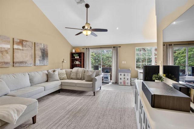 3613 Starboard Ave, Cooper City, FL 33026