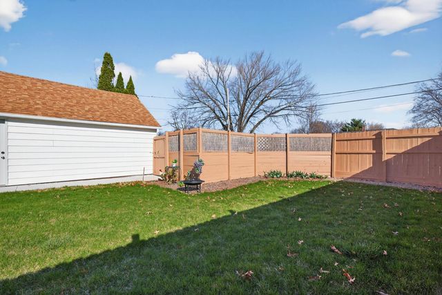 815 Byron Avenue, Waterloo, IA 50702