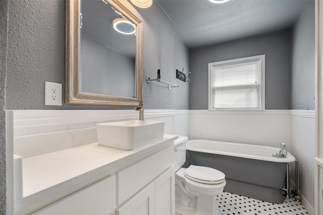 936 N Buckner Boulevard, Dallas, TX 75218