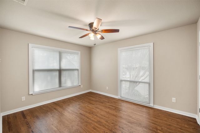 936 N Buckner Boulevard, Dallas, TX 75218