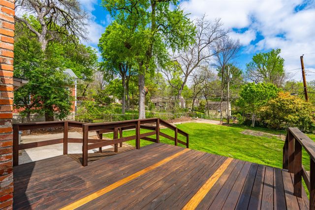 936 N Buckner Boulevard, Dallas, TX 75218