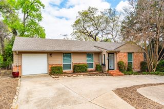 936 N Buckner Boulevard, Dallas, TX 75218
