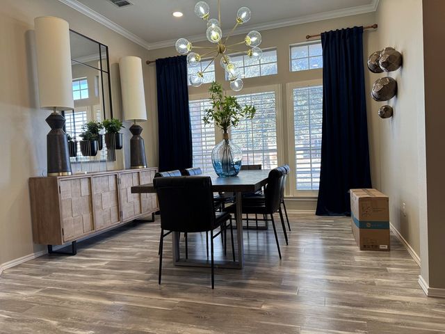 4600 Meadowwood Court, Midland, TX 79705