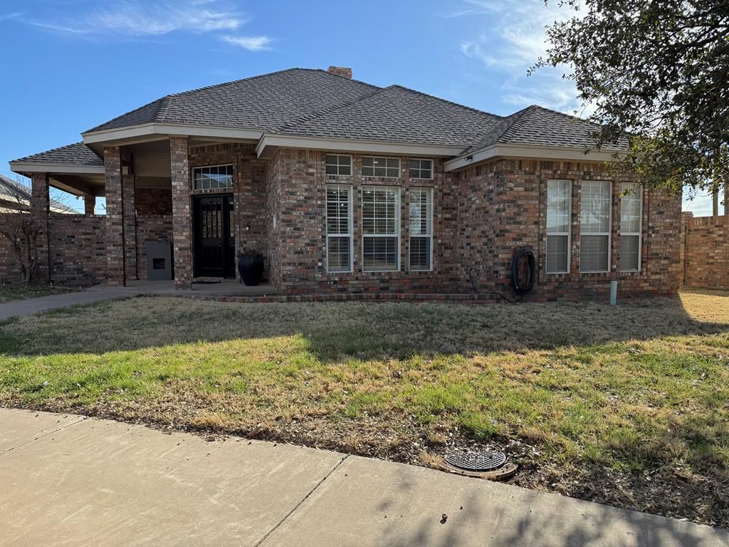 4600 Meadowwood Court, Midland, TX 79705