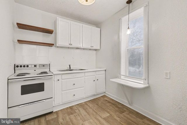 524 N 16TH ST, Harrisburg, PA 17103