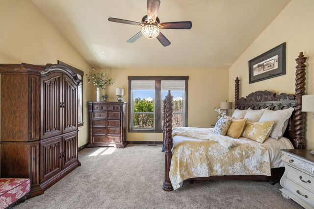 68050 Fryrear Road, Sisters, OR 97759