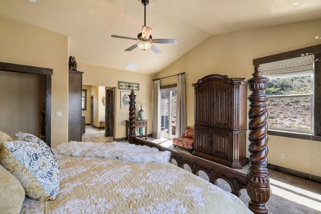 68050 Fryrear Road, Sisters, OR 97759