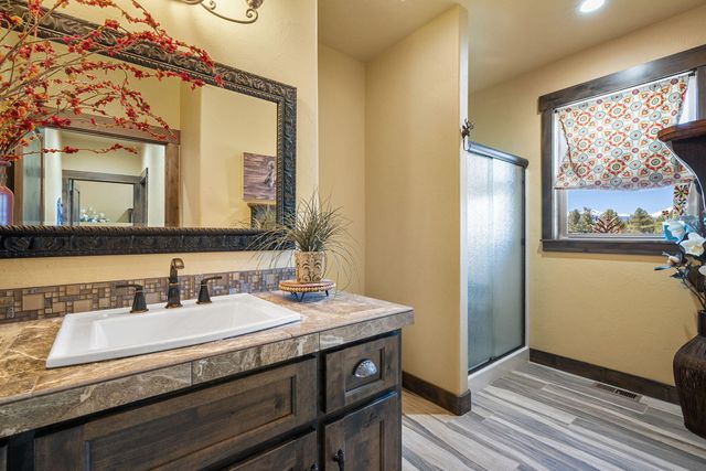 68050 Fryrear Road, Sisters, OR 97759