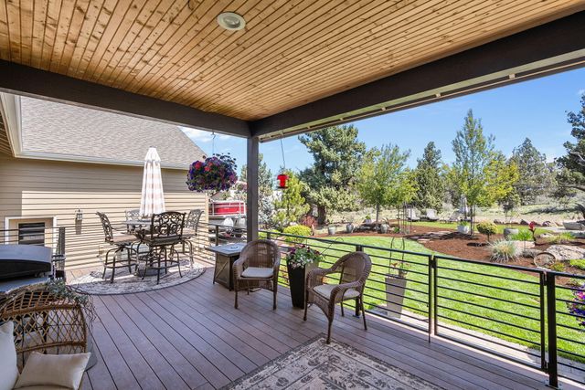 68050 Fryrear Road, Sisters, OR 97759